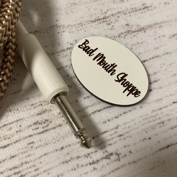 Livewire Advantage Tweed Guitar Instrument Cable 12 ft. Gold - Picture 4 of 6